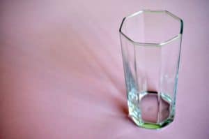 empty-glass-of-water-725x482